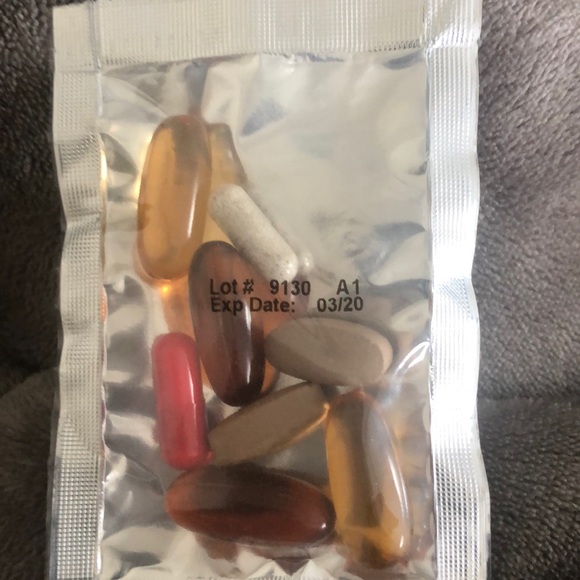 GNC men’s ripped vitapak - Picture 5 of 5